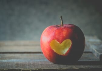 Preventing heart disease with food composition