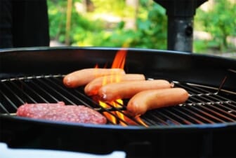 How Grilling Meat Can Be Bad For Your Heart
