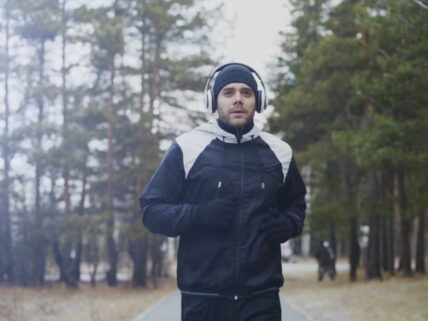 Benefits to Working Out During Winter Unsplash